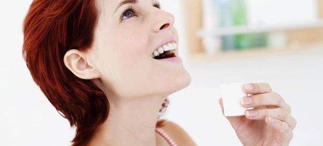 Как правильно полоскать горло Хлорофиллиптом: полезные советы